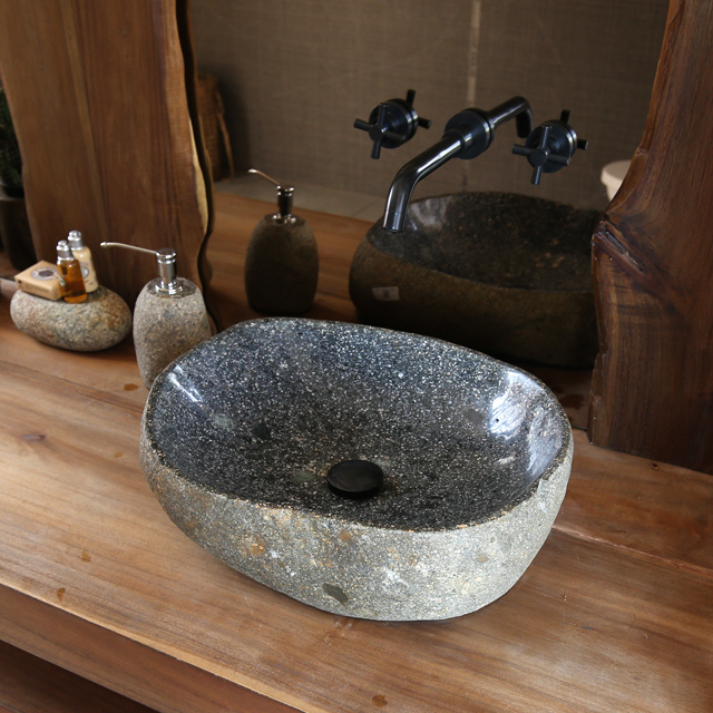 Lavabo đá cuội